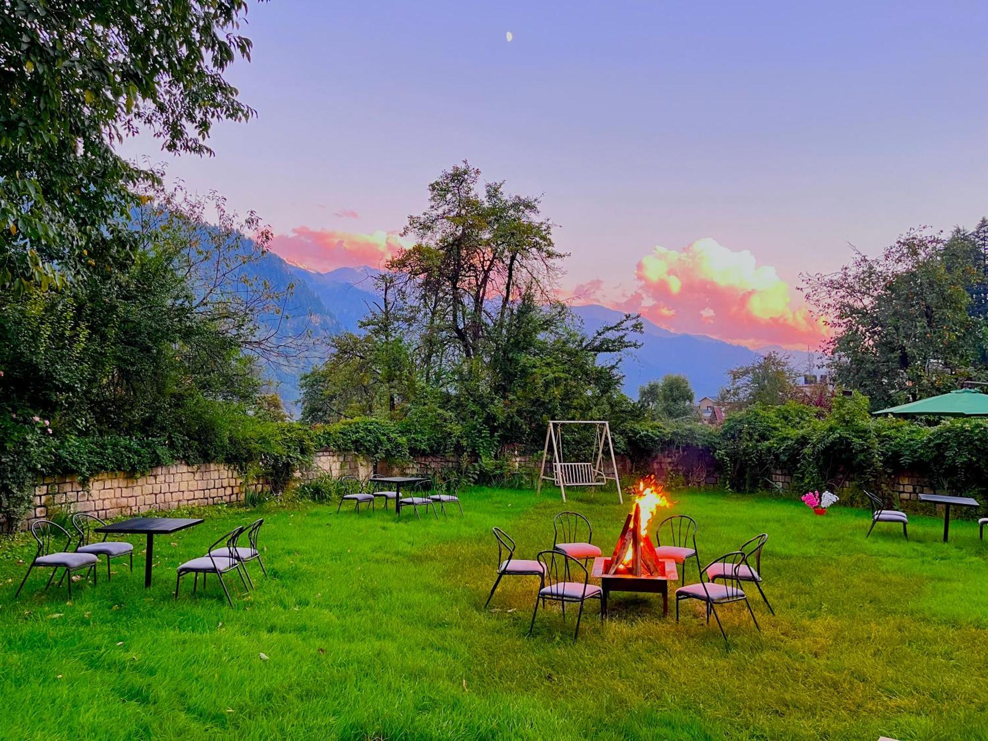 Sagar Heritage Resort, Near Mall Road Manali Extérieur photo